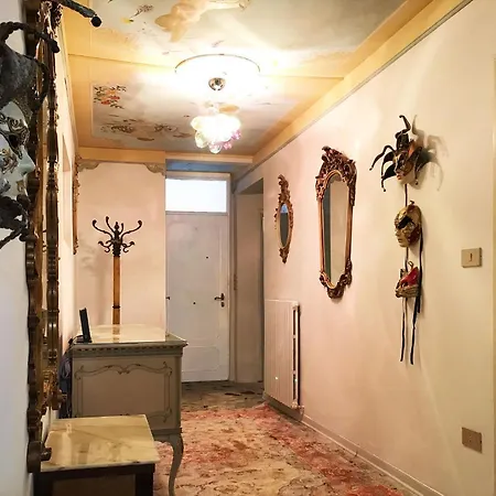 Truevenice Apartmán *